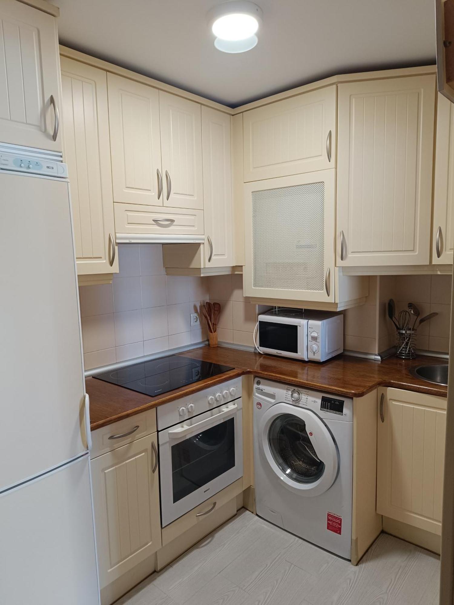 El Espolon Apartment Комилас Екстериор снимка