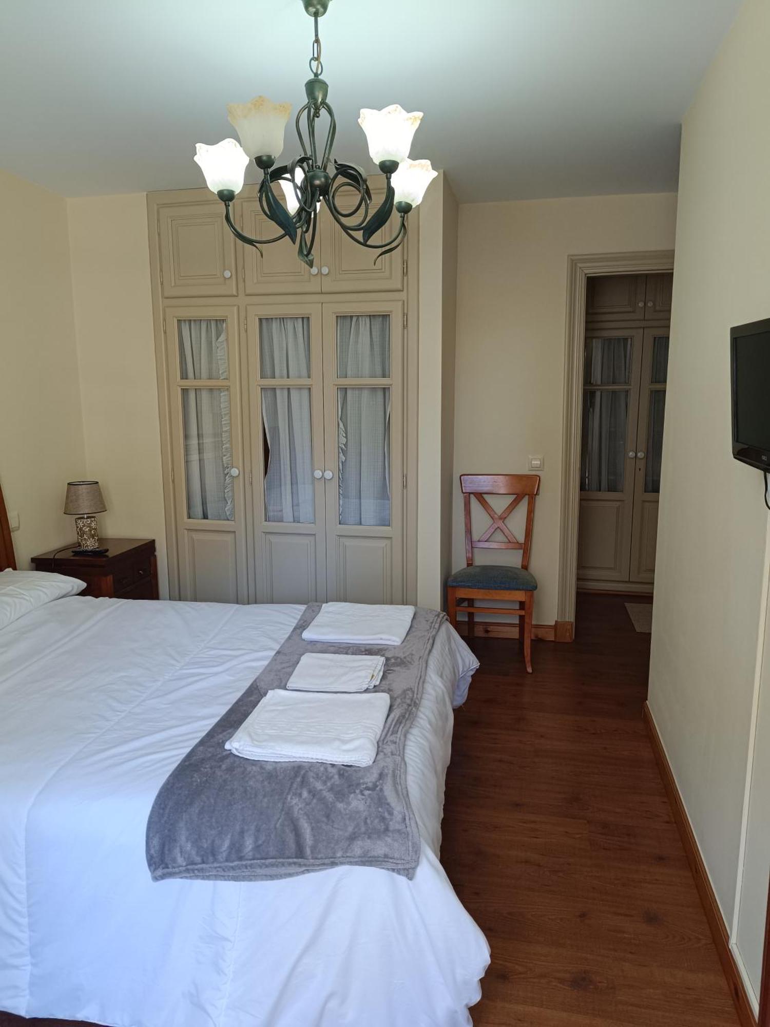 El Espolon Apartment Комилас Екстериор снимка