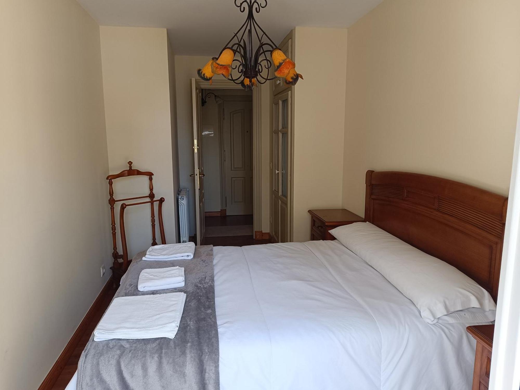 El Espolon Apartment Комилас Екстериор снимка
